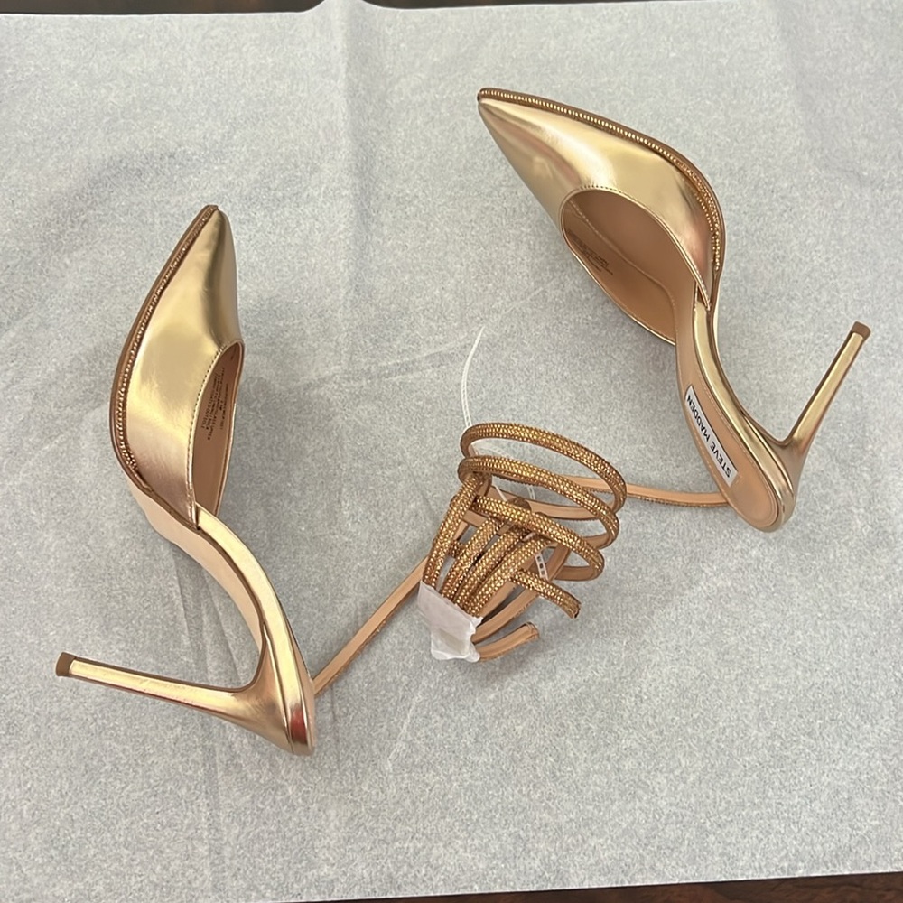 Steve Madden Emerson Metallic Rhinestone Dress Pumps - Picture 6 of 11